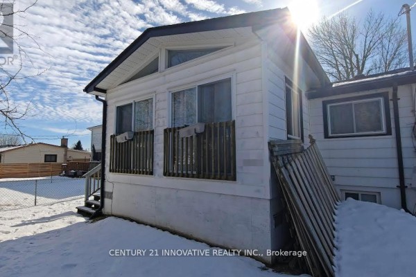 748 Krosno Boulevard, Pickering, ON L1W1G3 Photo 4