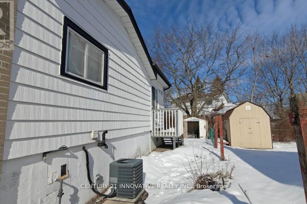 748 Krosno Boulevard, Pickering, ON L1W1G3 Photo 5