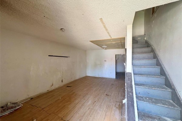 Den - 749 Selkirk Avenue, Winnipeg, MB R2W2N5 Photo 4