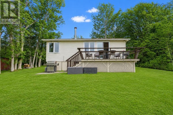 7498 East Bay Highway, Big Pond, NS B1J1Y2 Photo 4