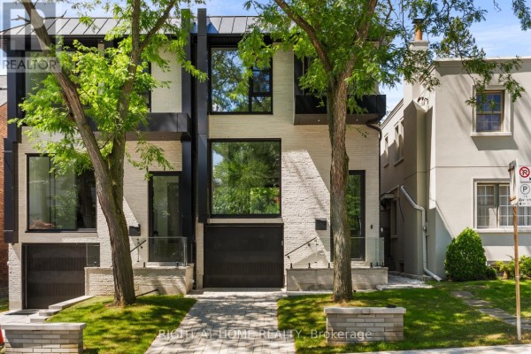 74b Rathnelly Avenue, Toronto, ON M4V2M6 Photo 2