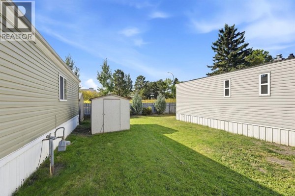 Laundry room - 75, 5344 76 Street, Red Deer, AB T4P2A6 Photo 5