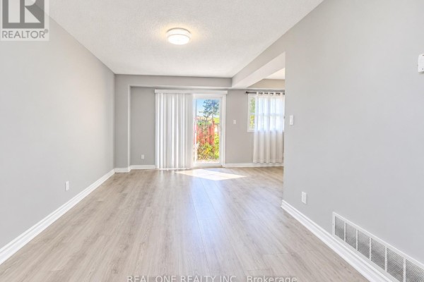 Primary Bedroom - 75 - 151 L'amoreaux Drive, Toronto, ON M1W2J9 Photo 4