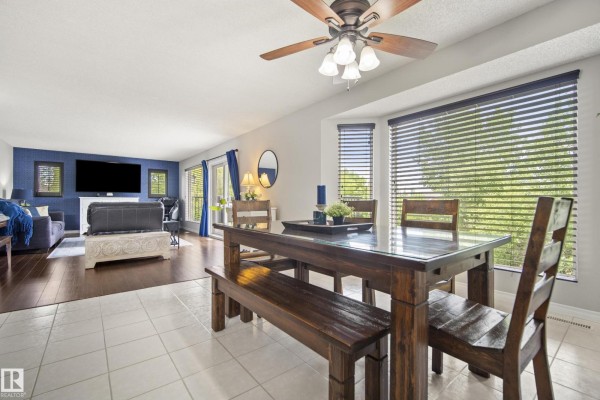 75 Charlton Cr, Sherwood Park, AB, photo 3