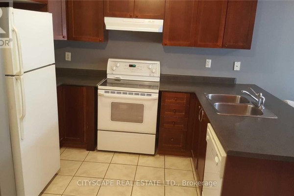 75 Coyote Crescent, Toronto, ON M1B6H2 Photo 5