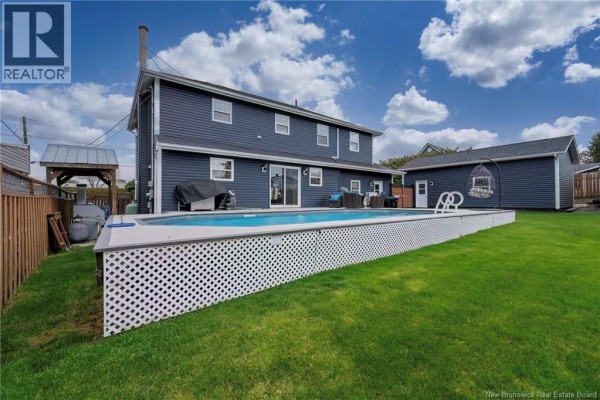 75 Delaney Street, Grand Sault/grand Falls, NB, photo 3