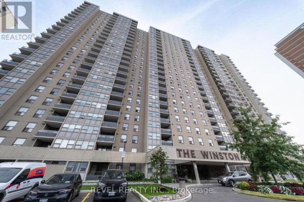 75 Emmett Avenue, Toronto, ON M6M5A7 Photo 2