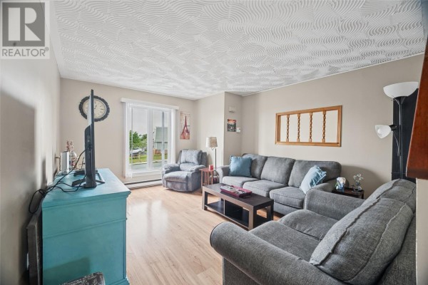 75 Fahey Street, St  Johns, NL, photo 2