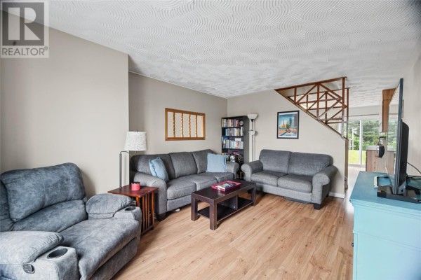 75 Fahey Street, St  Johns, NL, photo 3