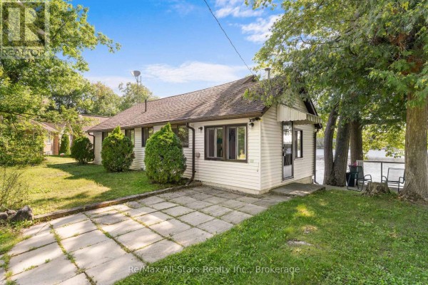 Primary Bedroom - 75 Fells Point Road, Kawartha Lakes, ON K0M1N0 Photo 5