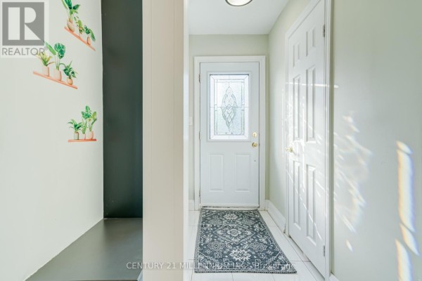 Dining room - 75 Goldcrest Road, Brampton, ON L6S1H1 Photo 5