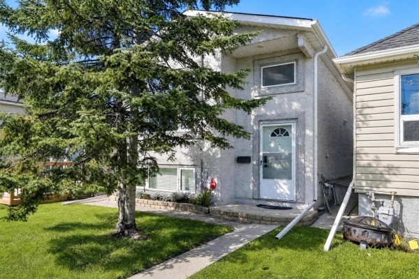 75 Harrowby Avenue, Winnipeg