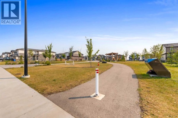 Pantry - 75 Homestead Park Ne, Calgary, AB T3J2K7 Photo 4
