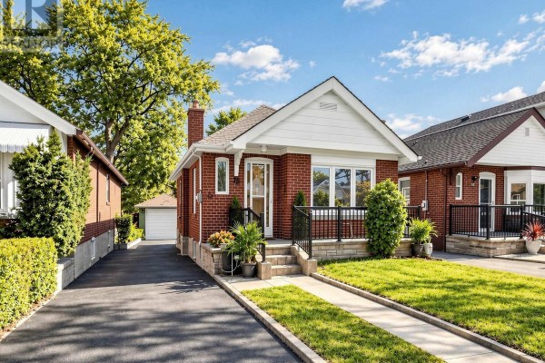 75 Inwood Avenue, Toronto