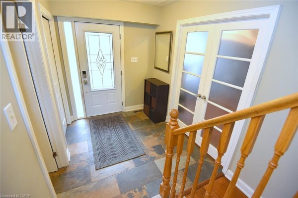 Recreation room - 75 Josephine Drive, Hamilton, ON L9B2B7 Photo 5
