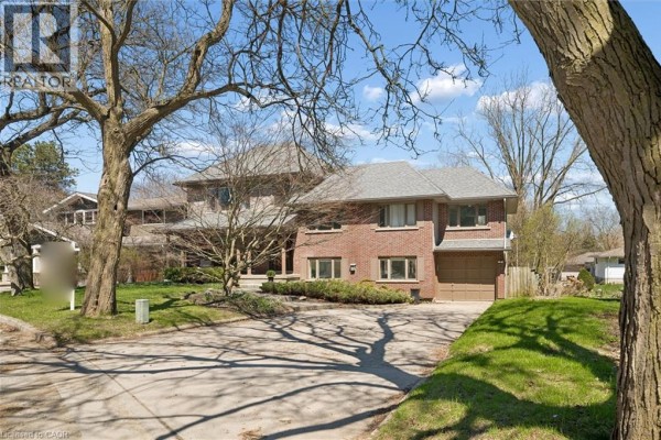 75 Lyon Avenue, Guelph, ON, photo 2