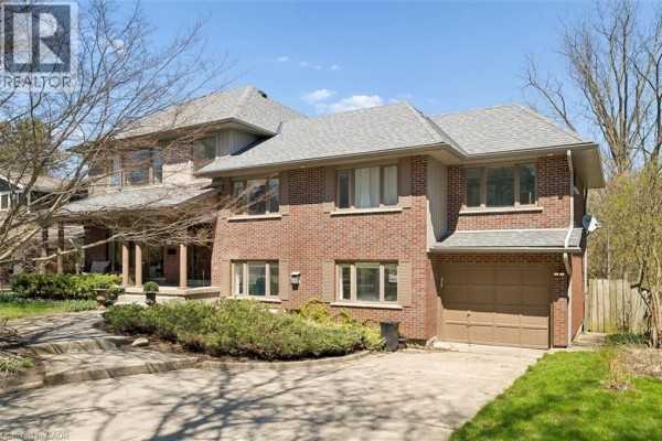 75 Lyon Avenue, Guelph, ON, photo 3