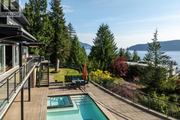 75 Tidewater Way, Lions Bay, BC V0N2E0 Photo 5