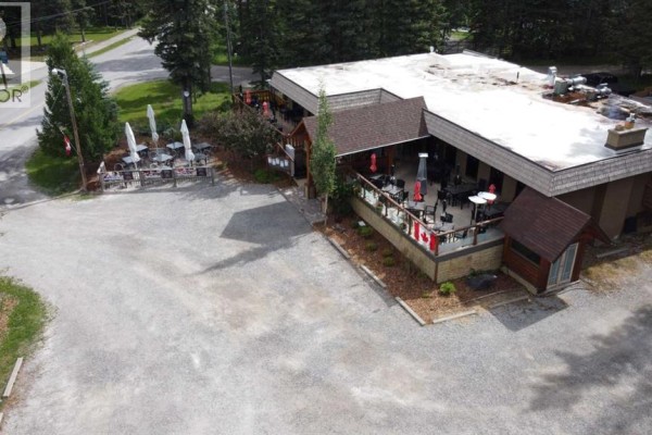75 White Avenue, Bragg Creek, AB, photo 2
