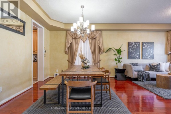 Dining room - 75 Winston Castle Drive, Markham, ON L6C2B5 Photo 3