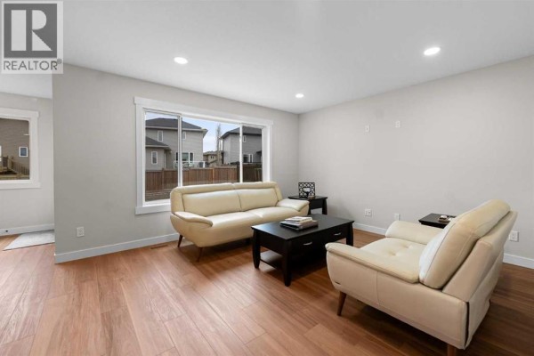 Bedroom - 7503 38a Avenue, Camrose, AB T4V5E3 Photo 5