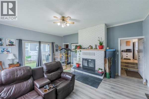 4pc Bathroom - 7503 Howis Crescent, Summerland, BC V0H1Z4 Photo 4