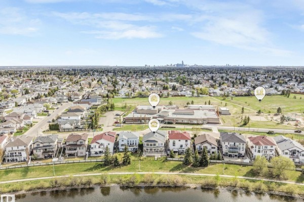 7504 161a Av Nw, Edmonton, AB, photo 3