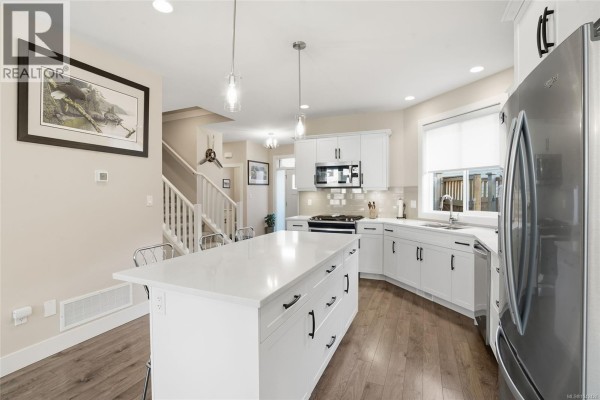 Entrance - 751 James Pl, Ladysmith, BC V9G1W2 Photo 5