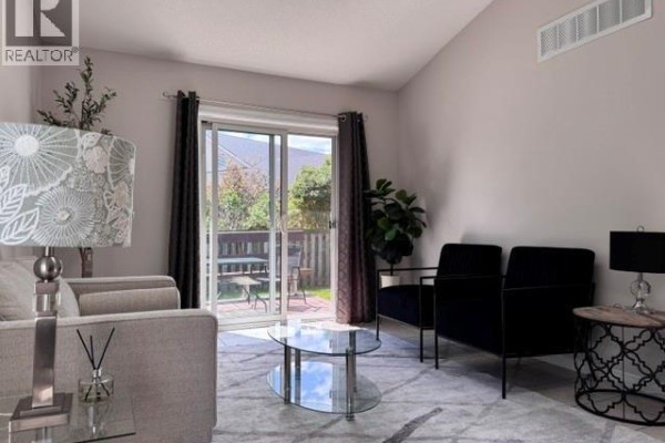 751 Rymal Road W Unit# 16, Hamilton, ON, photo 3