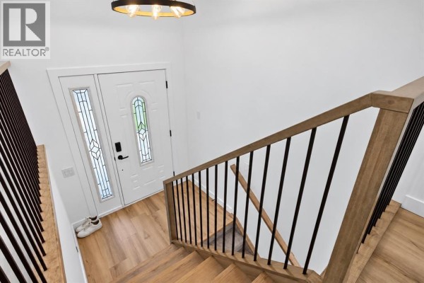 4pc Bathroom - 751 Whitemont Drive Ne, Calgary, AB Y1Y3H1 Photo 2