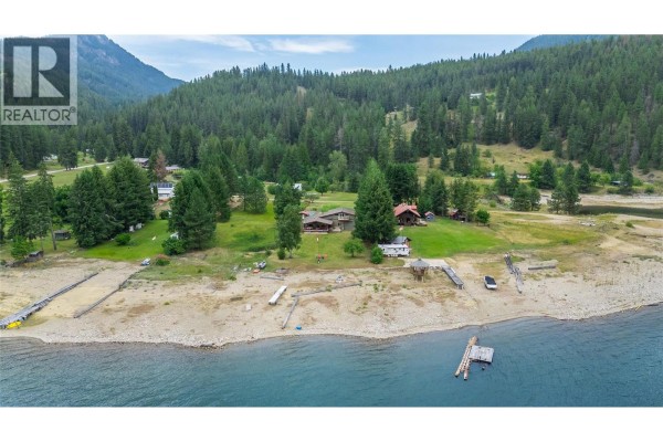 Hobby room - 7510 Deer Park Road, Deer Park, BC V1N4V8 Photo 3