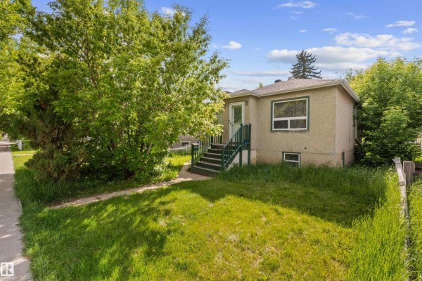 7516 106 St Nw Nw, Edmonton