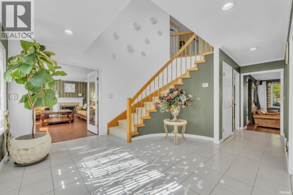 7517 Kilrea Place, Burnaby, BC V5A4T5 Photo 5