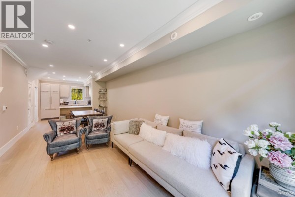 7519 Yukon Street, Vancouver, BC V5X2Y4 Photo 5