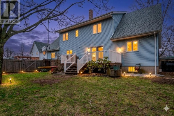 Den - 752 Main Street, Kingston, NS B0P1R0 Photo 3