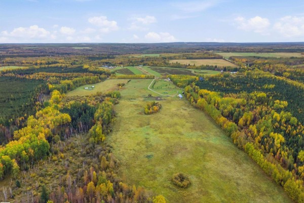 7526 Twp Rd 523, Rural Yellowhead, AB T0E0T0 Photo 4