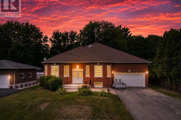 Bedroom 3 - 753 Welland Road, Pelham, ON L0S1C0 Photo 2