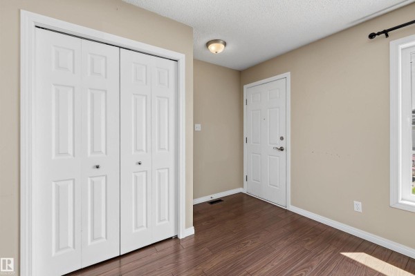 7540 152c Av Nw, Edmonton, AB, photo 2
