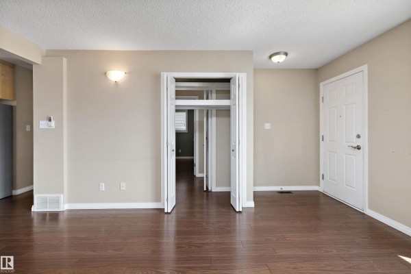 7540 152c Av Nw, Edmonton, AB, photo 3