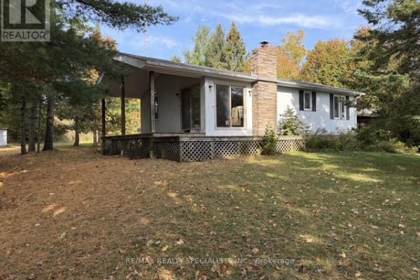 Bedroom 2 - 755 Balsam Lake Drive, Kawartha Lakes, ON K0M2B0 Photo 4