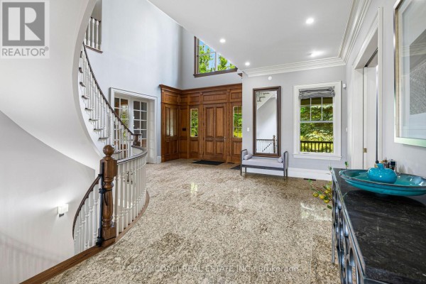 Great room - 755557 2nd Line E, Mono, ON L9V1B2 Photo 5
