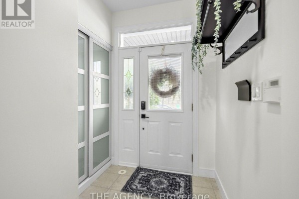 Primary Bedroom - 756 Village Green Boulevard, Mississauga, ON L5E3K8 Photo 3