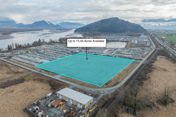 7560 Cannor Road, Greendale, Chilliwack, BC V2R0B6 Photo 2