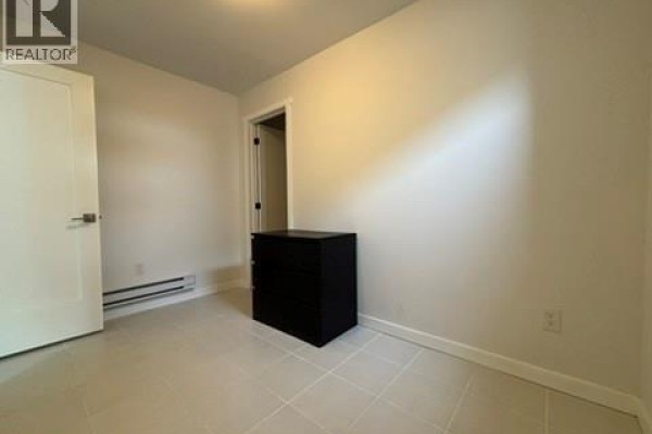 Kitchen - 757 Barton Street E Unit# 2, Hamilton, ON L8L3A9 Photo 4