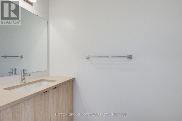 758 Horned Owl Avenue, Ottawa, ON K4M0S2 Photo 3