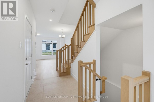 758 Horned Owl Avenue, Ottawa, ON K4M0S2 Photo 4