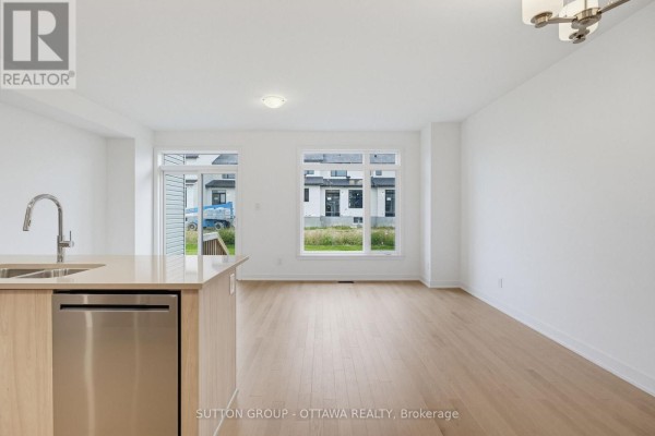 758 Horned Owl Avenue, Ottawa, ON K4M0S2 Photo 5