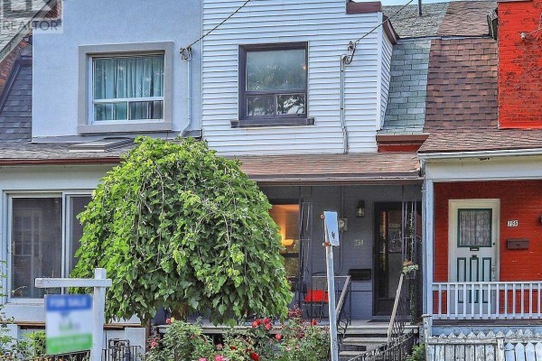 758 Richmond Street W, Toronto