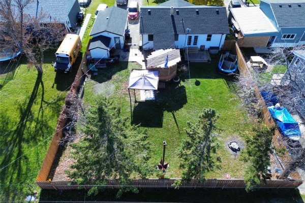 759 5th Avenue, Rivers, MB R0K1X0 Photo 3