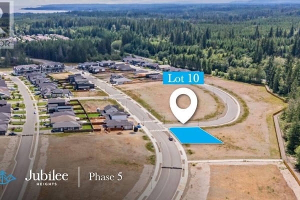 759 Salmonberry St, Campbell River, BC, photo 2